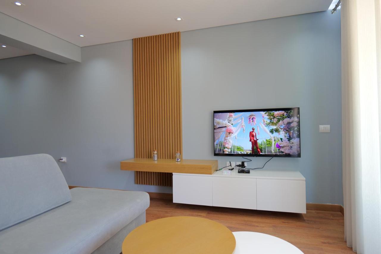 Ansel Home Saranda Extérieur photo