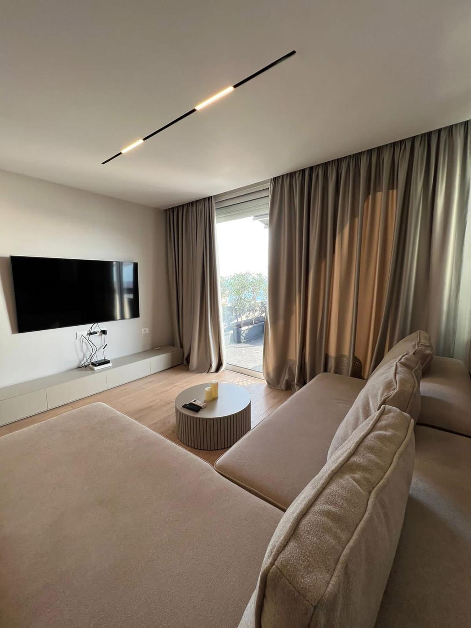 Ansel Home Saranda Extérieur photo