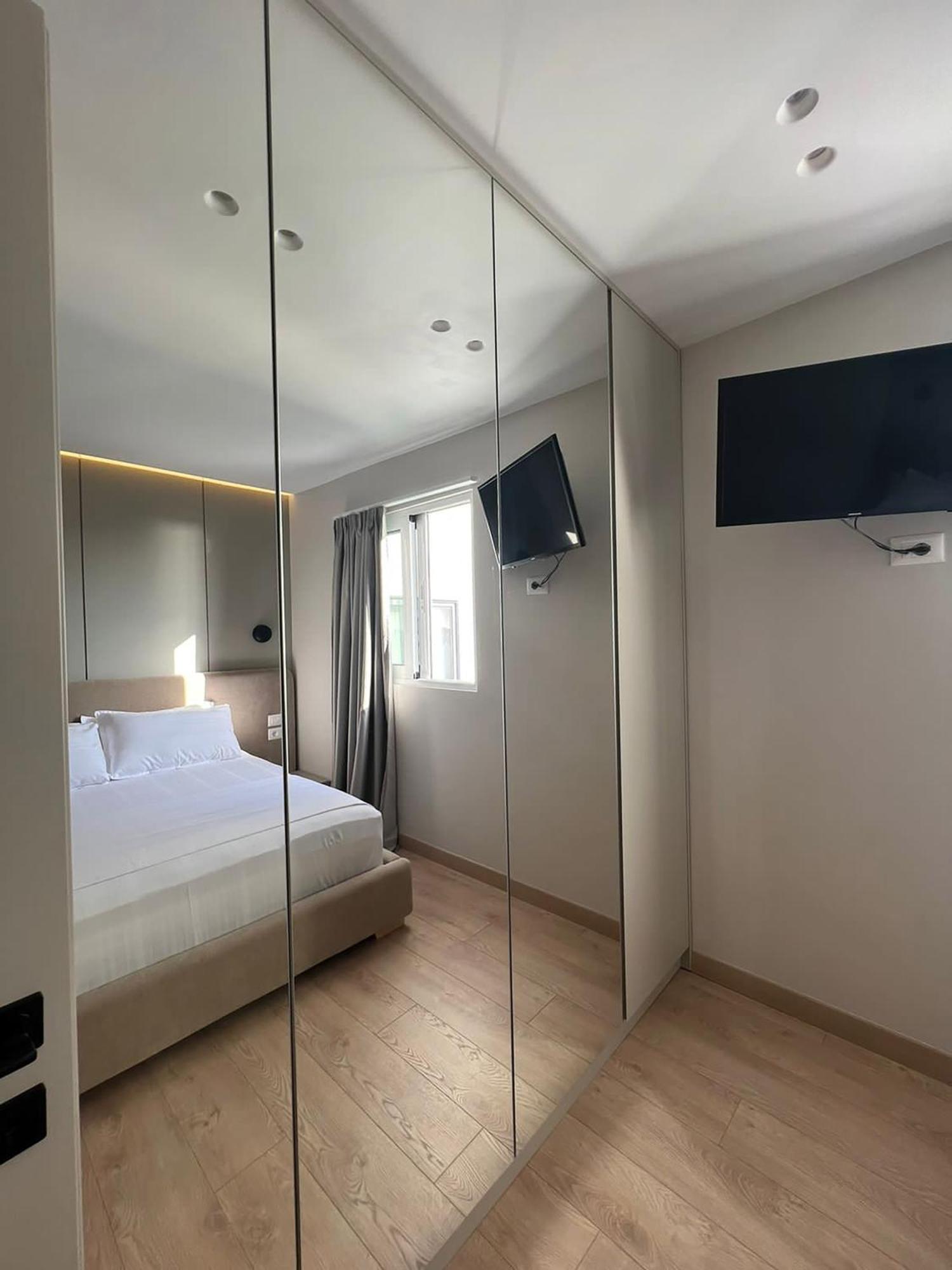 Ansel Home Saranda Extérieur photo